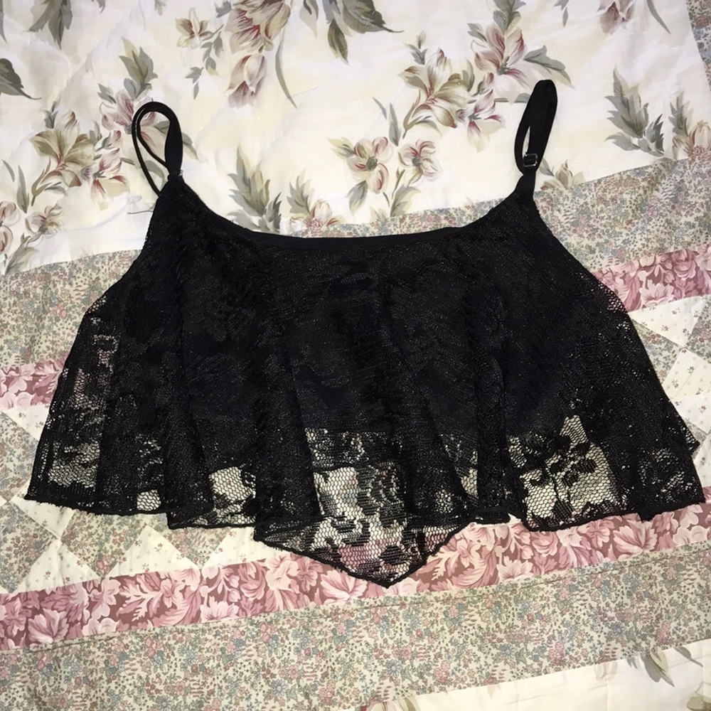 Black lace crop top